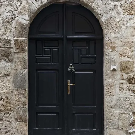 Belvedere Medieval *