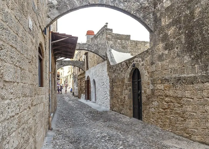 Belvedere Medieval Villa *